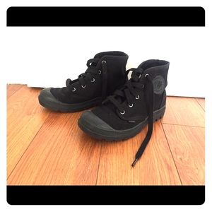 Palladium boots pampa hi